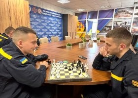змагання з настільних шахів